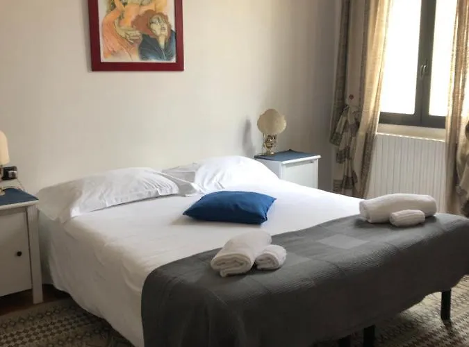 Sotto Il Tetto Di Sofia Флоренция